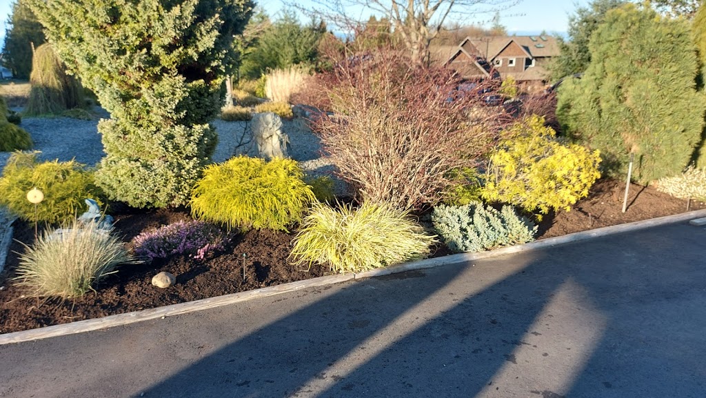Kings and Queens landscaping and property maintenance | 1855 Martini Way, Qualicum Beach, BC V9K 2S3, Canada | Phone: (236) 463-1978