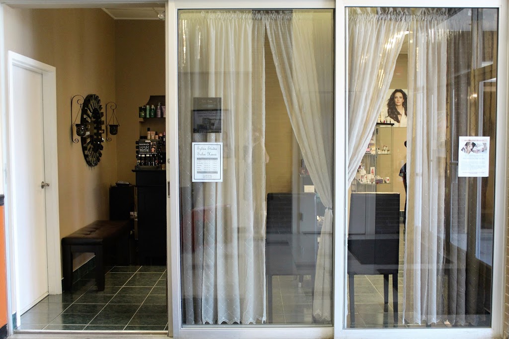 Sylvias Studio | 29 Niagara Park, Kingston, ON K7K 7B4, Canada | Phone: (613) 531-7989