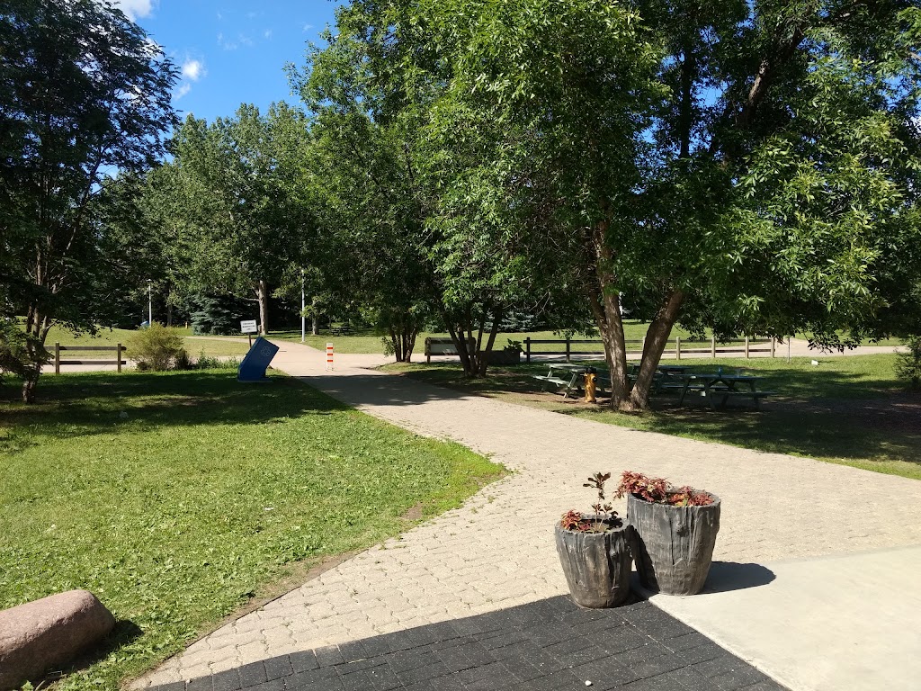 John Janzen Nature Centre | 7000 143 St NW, Edmonton, AB T6H 4P3, Canada | Phone: (780) 442-5311