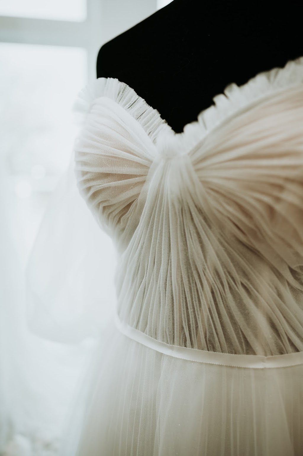 Pure Elegance Bridal | 733 Goderich St Unit 1, Port Elgin, ON N0H 2C0, Canada | Phone: (226) 453-2345