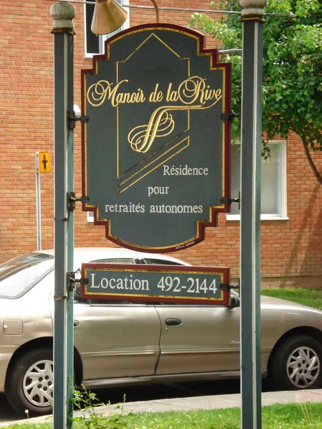 Manoir de la Rive | 80 Rue Saint Joseph, Terrebonne, QC J6W 2Y3, Canada | Phone: (450) 492-2144