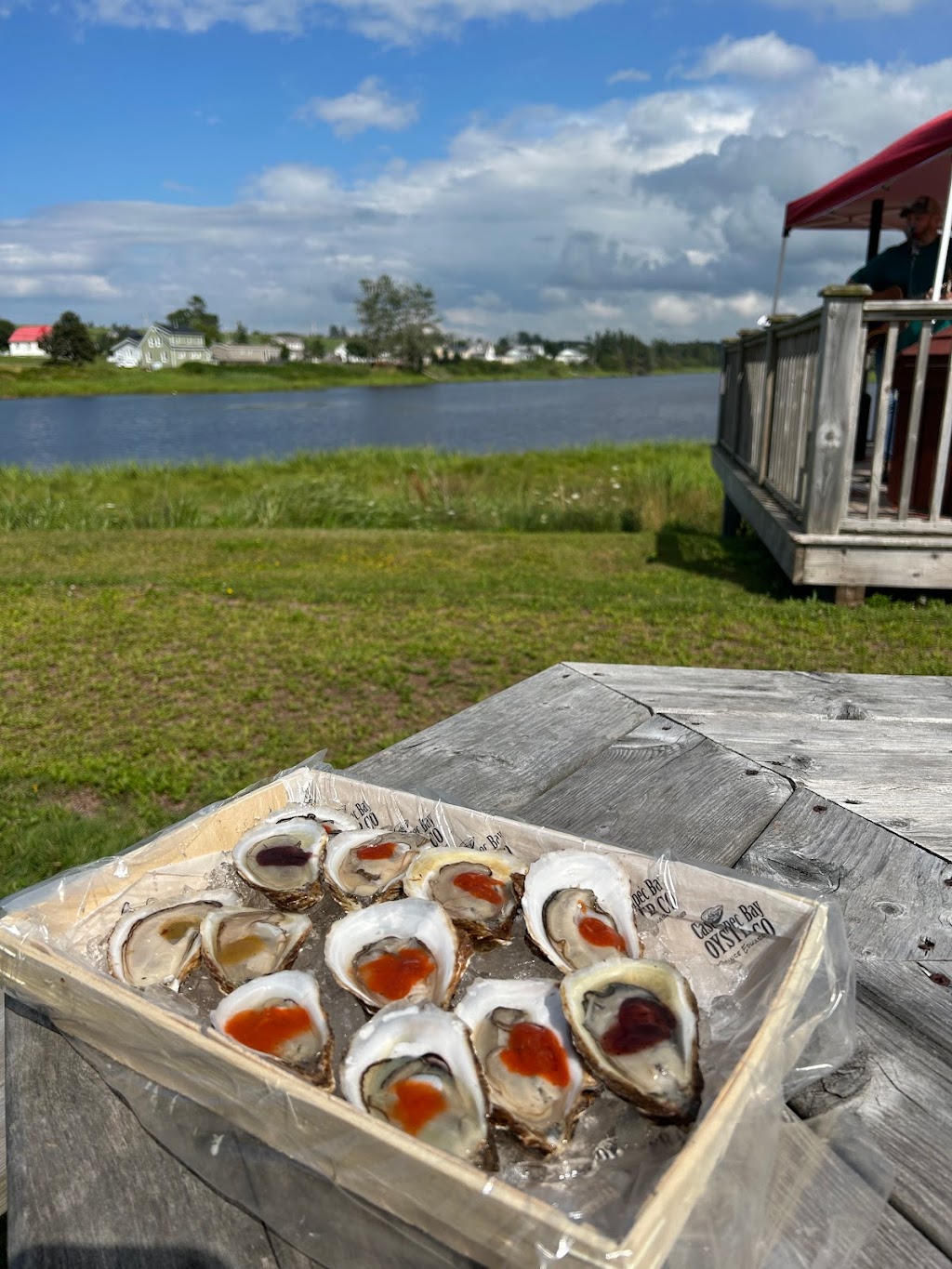Julio’s Oyster Express | 5599 St Peters Rd, Saint Peters Bay, PE C0A 2A0, Canada | Phone: (902) 739-2202