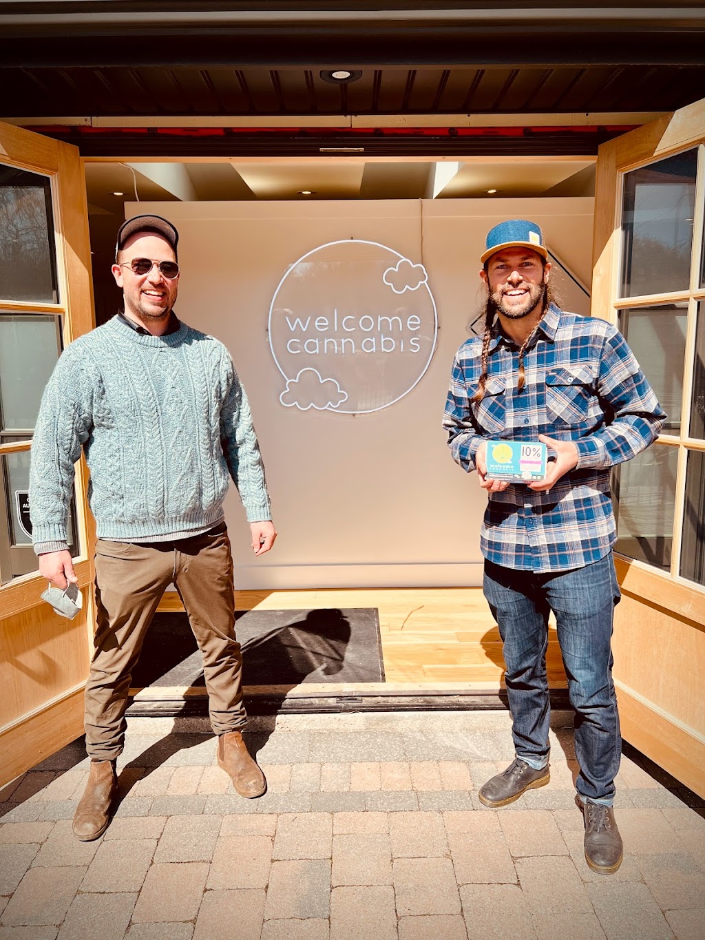 Welcome Cannabis Campbellville - Pick-up & Delivery | 6 Main St N Unit 5, Campbellville, ON L0P 1B0, Canada | Phone: (289) 458-0388