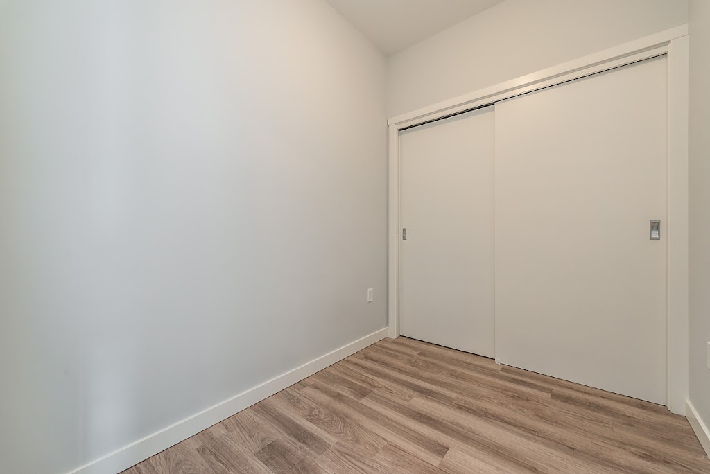 Railside House Apartments | 733 Goldstream Ave, Victoria, BC V9B 0A6, Canada | Phone: (778) 678-6003