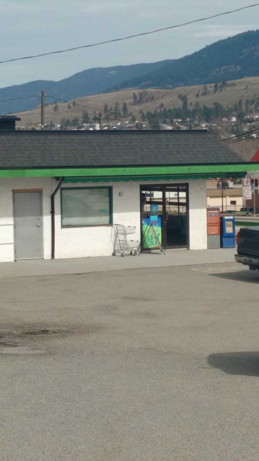 Farmers Fruit & Produce | 9918 BC-97, Winfield, BC V4V 1B0, Canada | Phone: (250) 766-2226