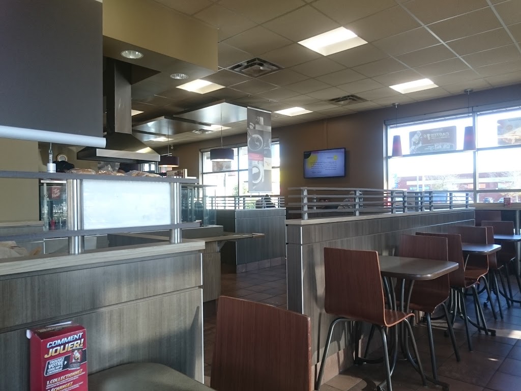 Tim Hortons | 105 Boulevard Cardinal Léger, Pincourt, QC J7V 3Y3, Canada | Phone: (514) 453-8282