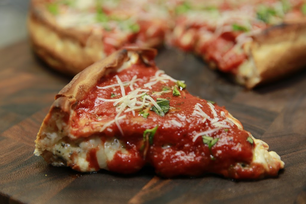 Bondis Pizza | 298 Springbank Dr, London, ON N6J 1E9, Canada | Phone: (519) 645-0322
