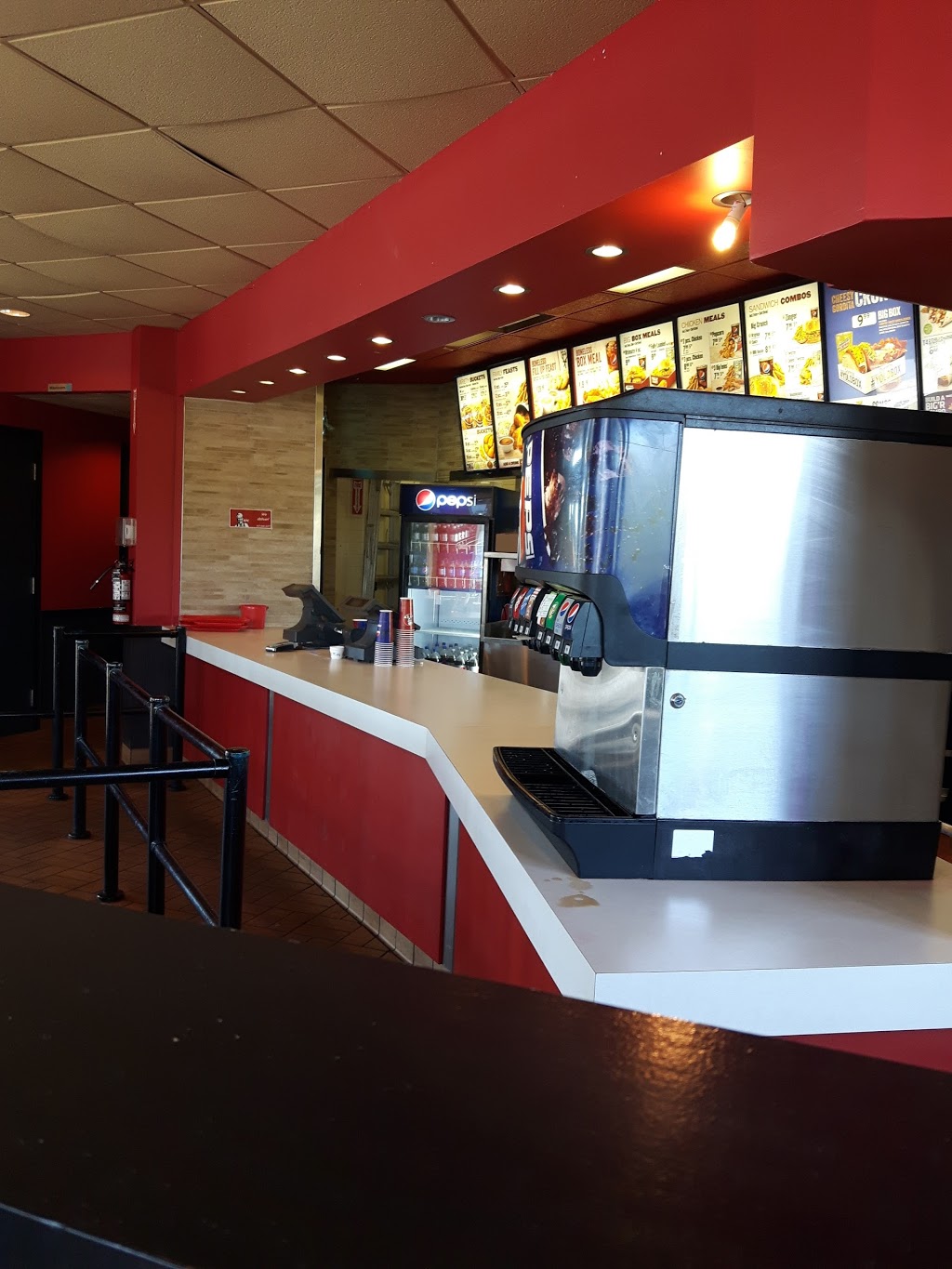 KFC | 29 Warne Crescent, Kingston, ON K7K 5A6, Canada | Phone: (613) 531-9693
