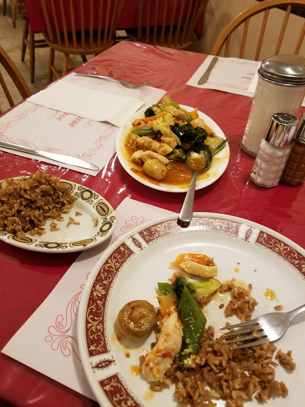 Dragon Garden | 354 King St W, Prescott, ON K0E 1T0, Canada | Phone: (613) 925-4981