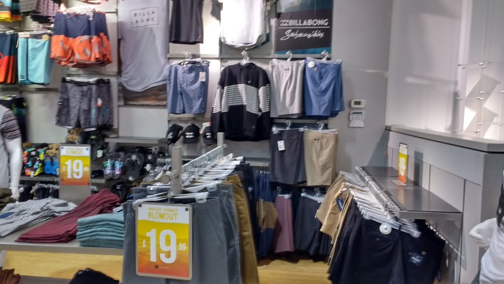 Boathouse | 1555 Regent Ave. W, Winnipeg, MB R2C 4J2, Canada | Phone: (204) 661-4716