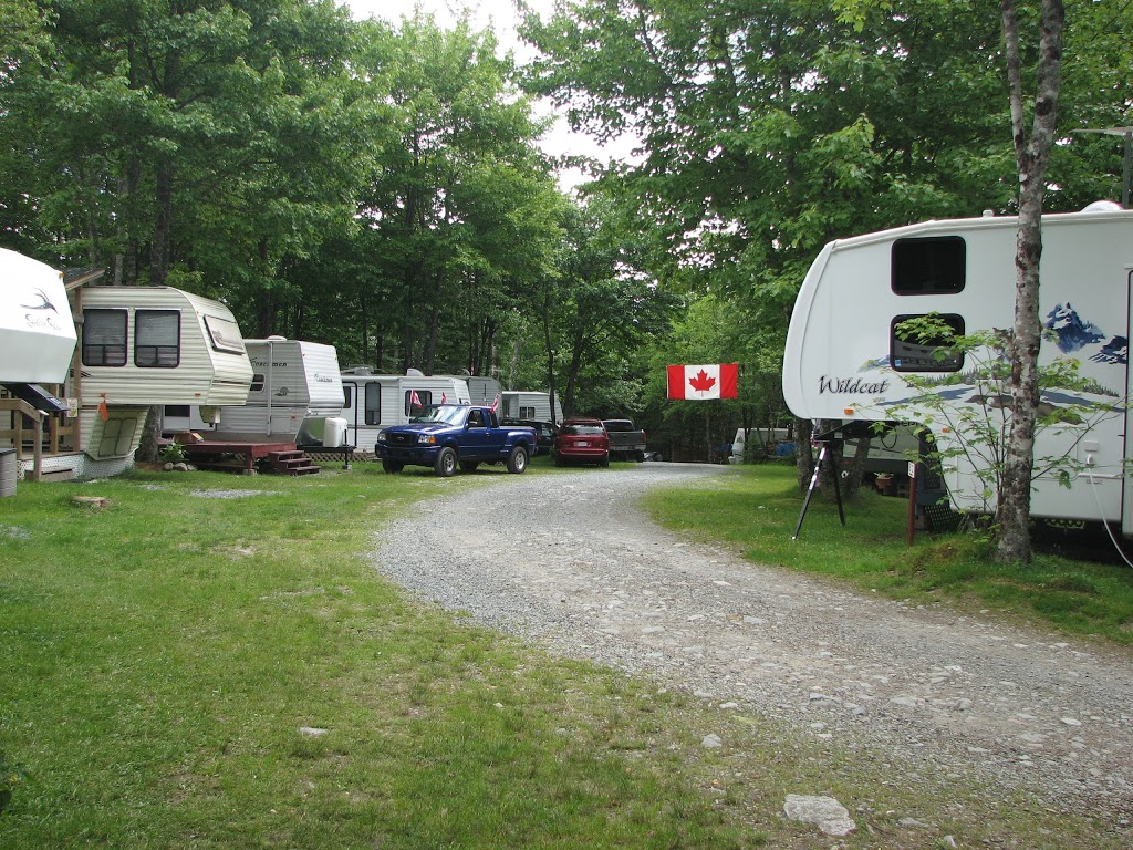 E&F Webber Lakeside Park | 738 Upper Lakeville Rd, Jeddore Oyster Ponds, NS B0J 1W0, Canada | Phone: (902) 845-2340