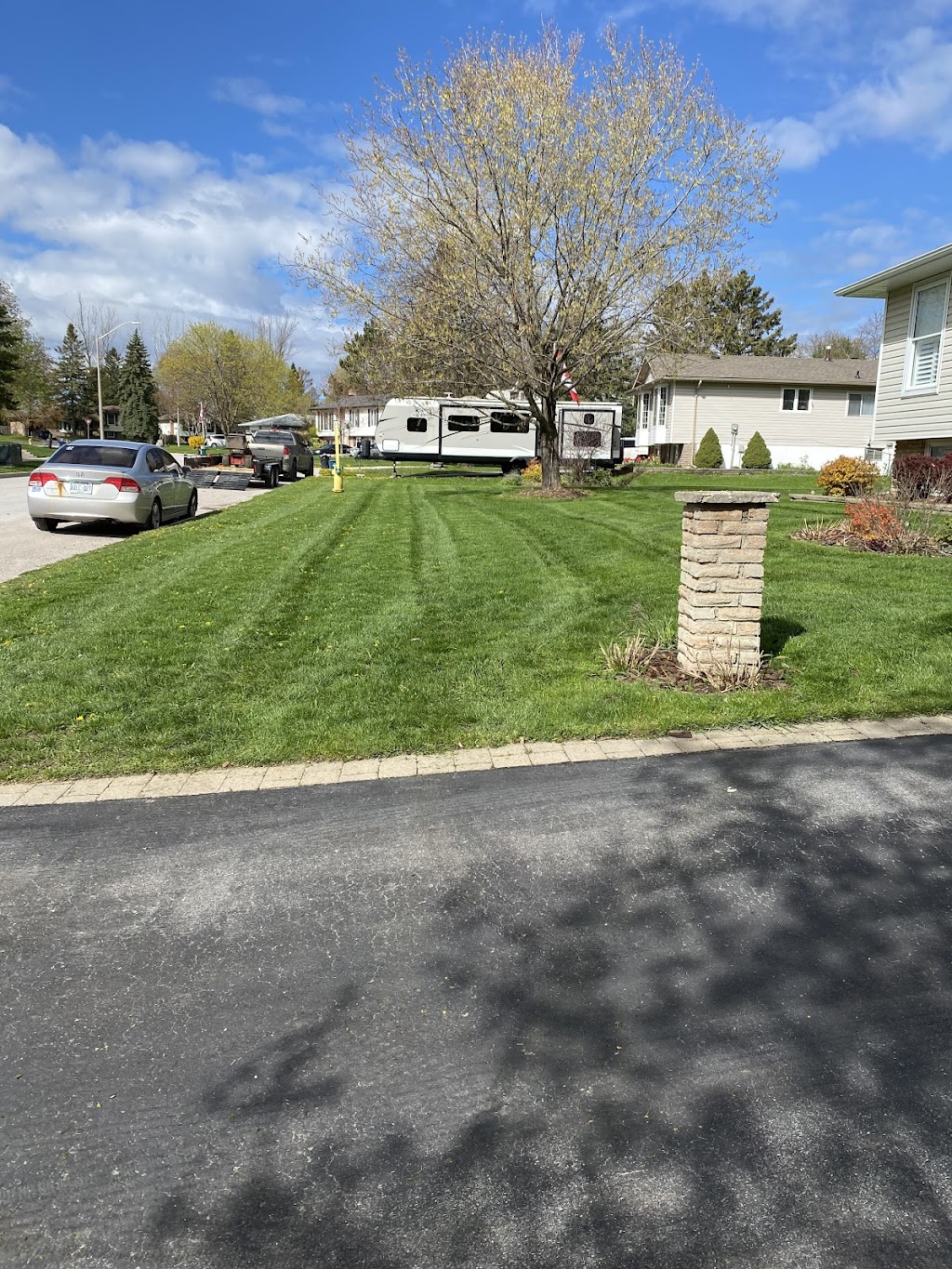 JM Property Maintenance and Landscaping | 209 Cherry Ct, Barrie, ON L4N 4A5, Canada | Phone: (705) 817-4410