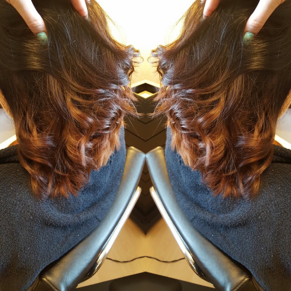 Starlooks Hair Design | 1310 Ryan St, Moncton, NB E1G 2V3, Canada | Phone: (506) 862-9199