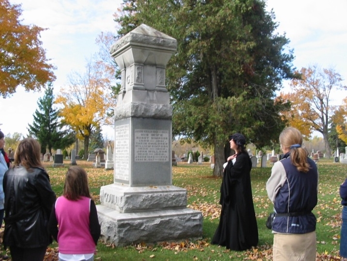 Hillcrest Cemetery | 3540 Perth Hwy W, Smiths Falls, ON K7A 4S4, Canada | Phone: (613) 283-4247
