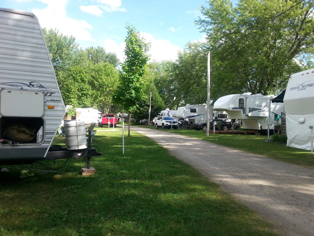 Camping de la Montagne DArgent | 1321 Rue de la Montagne dArgent, La Conception, QC J0T 1M0, Canada | Phone: (819) 686-5207