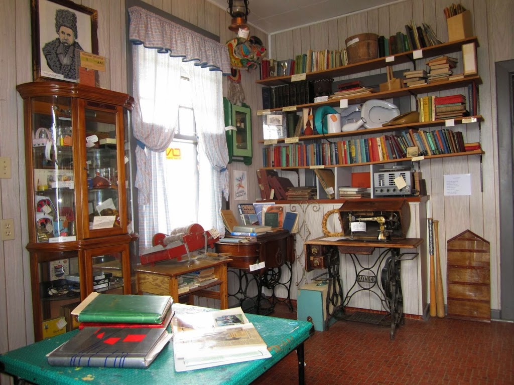 Blaine Lake Wapiti Public Library | highway 12 (Main St) and Railway Ave CNR RIGHT-OF-WAY, Blaine Lake, SK S0J 0J0, Canada | Phone: (306) 497-3130