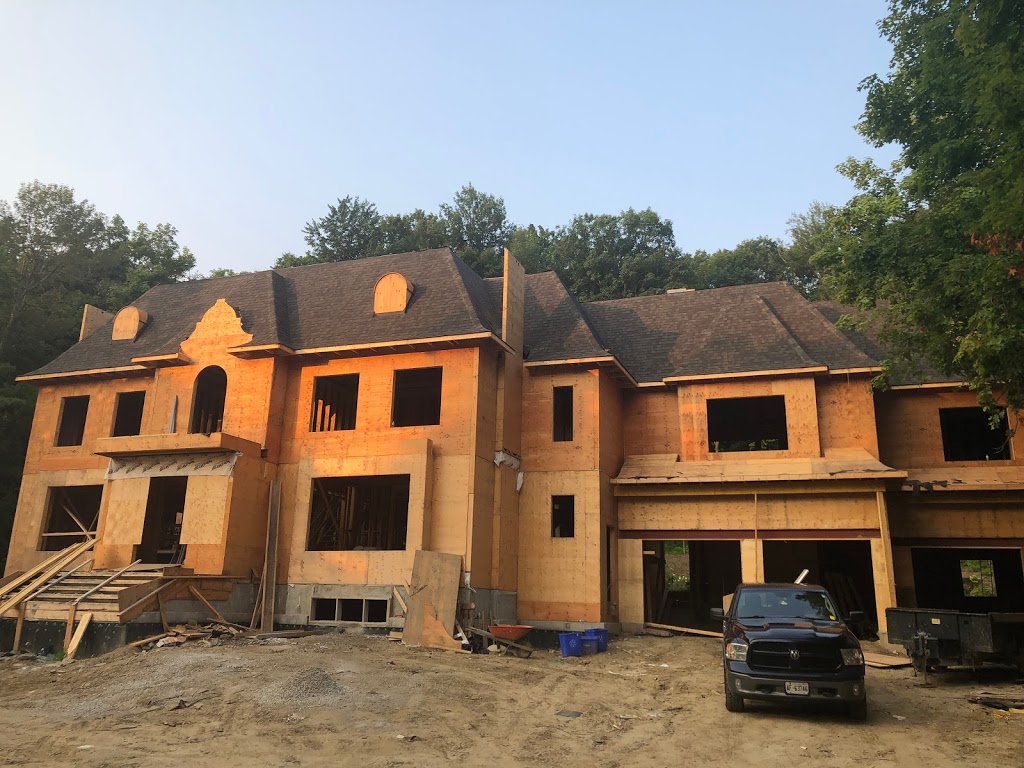 Royal City Roofing | 14 Deshane St, Guelph, ON N1E 0E1, Canada | Phone: (226) 755-2300