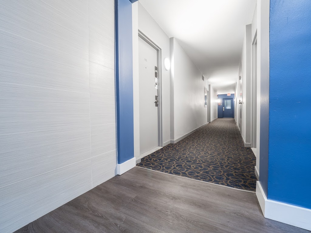 9 Crescent Place | 9 Crescent Pl, East York, ON M4C 5L8, Canada | Phone: (416) 690-1255