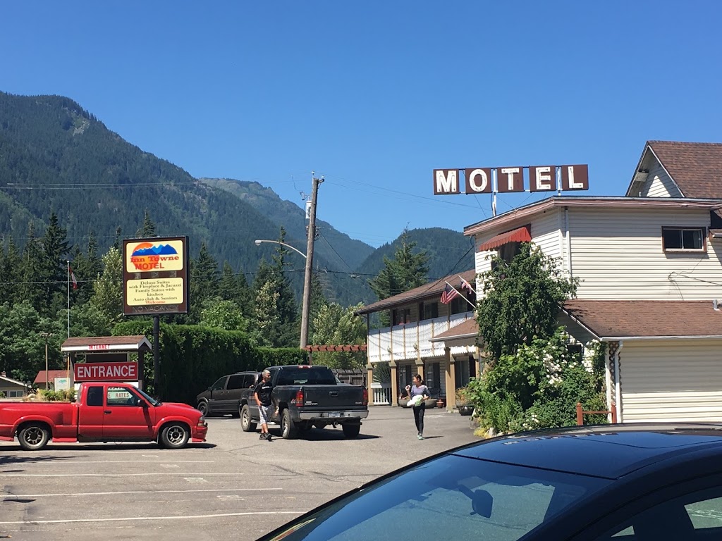 Inn Towne Motel | 510 Water Ave, Hope, BC V0X 1L0, Canada | Phone: (604) 689-7276