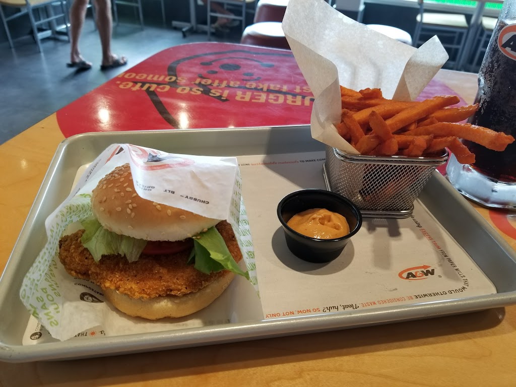 A&W Canada | 3305 Dorchester Rd, Dorchester, ON N0L 1G0, Canada | Phone: (519) 268-2929