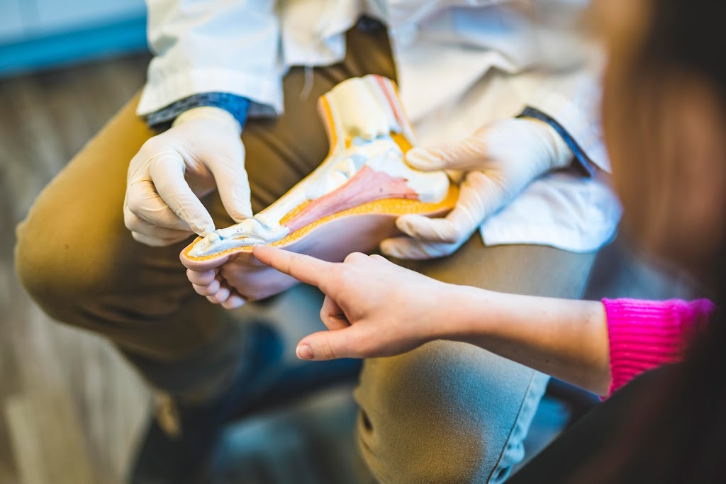 Clinique podiatrique Hugo Desrochers | #285, 2500 Rue Beaurevoir, Québec, QC G2C 0M4, Canada | Phone: (581) 996-5958