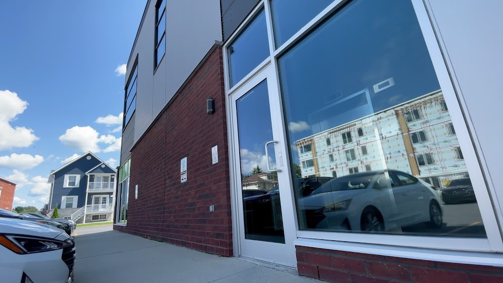 Espace pour MOI | 201 Rue Principale E Suite 208, Farnham, QC J2N 1L2, Canada | Phone: (514) 240-0698