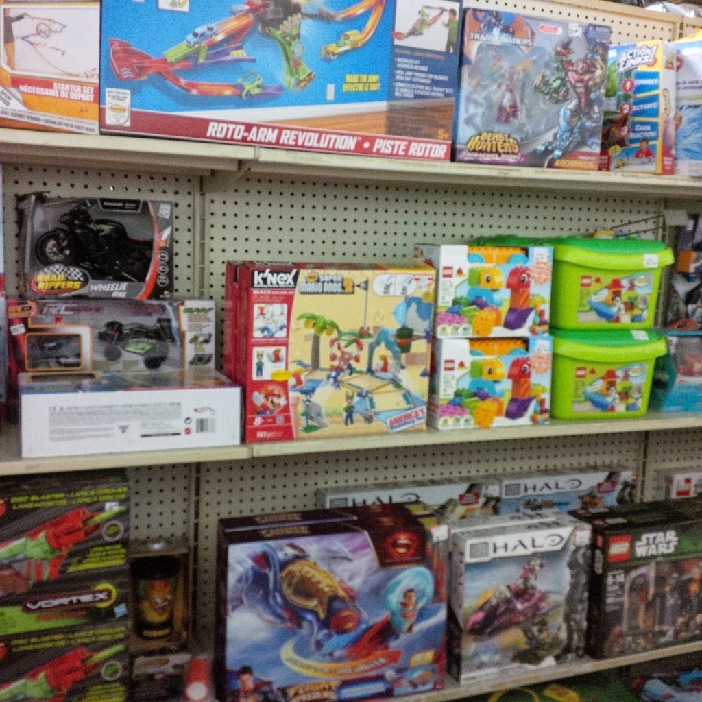 Dealz Liquidation Warehouse | 184 Rosemount Ave, Exeter, ON N0M 1S3, Canada | Phone: (519) 235-4446
