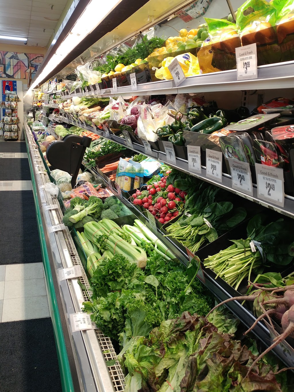 Fairway Market - Sidney by the Sea | 2531 Beacon Ave, Sidney, BC V8L 1Y2, Canada | Phone: (250) 656-0727