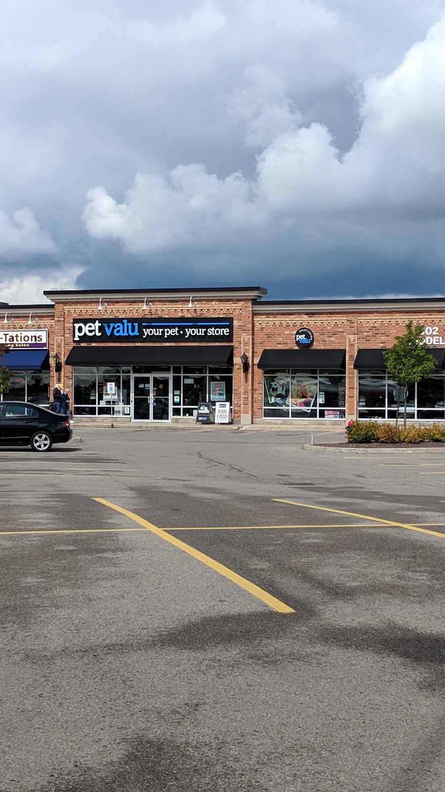 Pet Valu | 502 Riddell Rd, Orangeville, ON L9W 5L1, Canada | Phone: (519) 943-0844