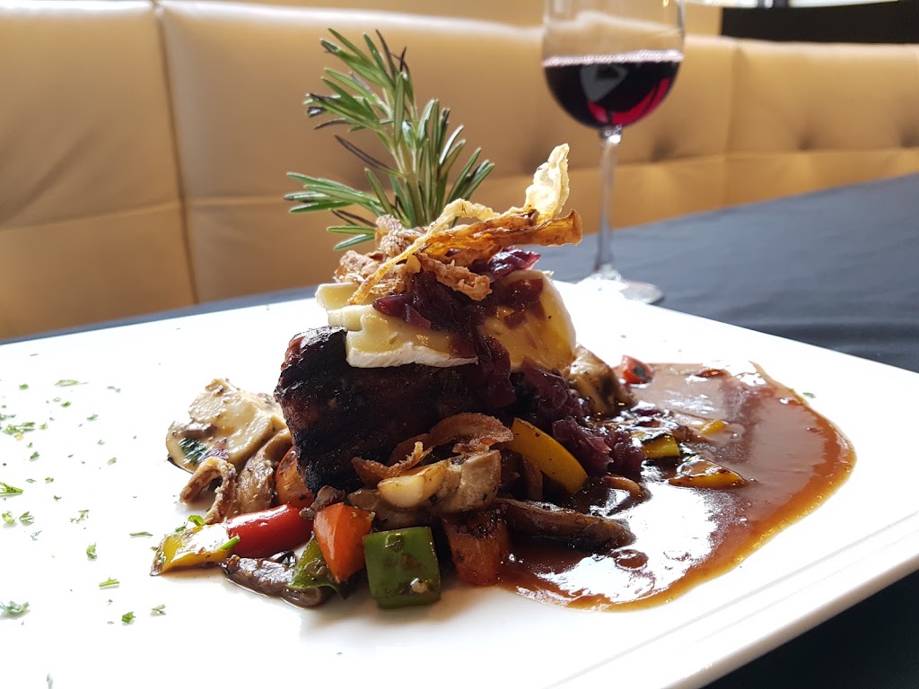 Bistro Épicure Restaurant | 80 Prom. du Portage, Gatineau, QC J8X 2K1, Canada | Phone: (819) 777-1125