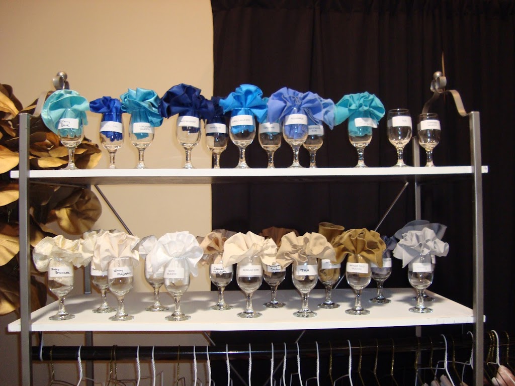 Signature Event Rentals and Linen Service | 1910 Blue Heron Dr, London, ON N6H 5L9, Canada | Phone: (519) 474-7278