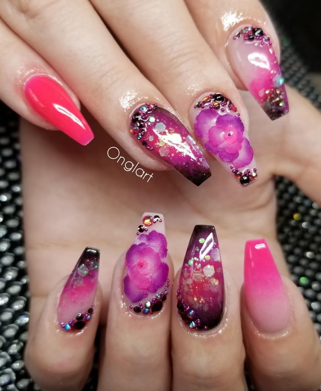 Onglart | 900 Boulevard du Fort-Saint-Louis, Boucherville, QC J4B 1T6, Canada | Phone: (514) 475-1608