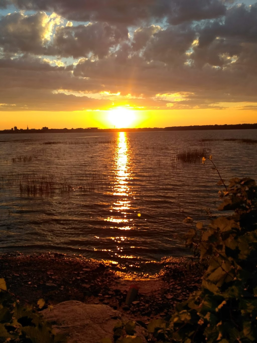 PTIT PHARE | 12230 Boul Bécancour, Bécancour, QC G9H 2J3, Canada | Phone: (819) 222-5505