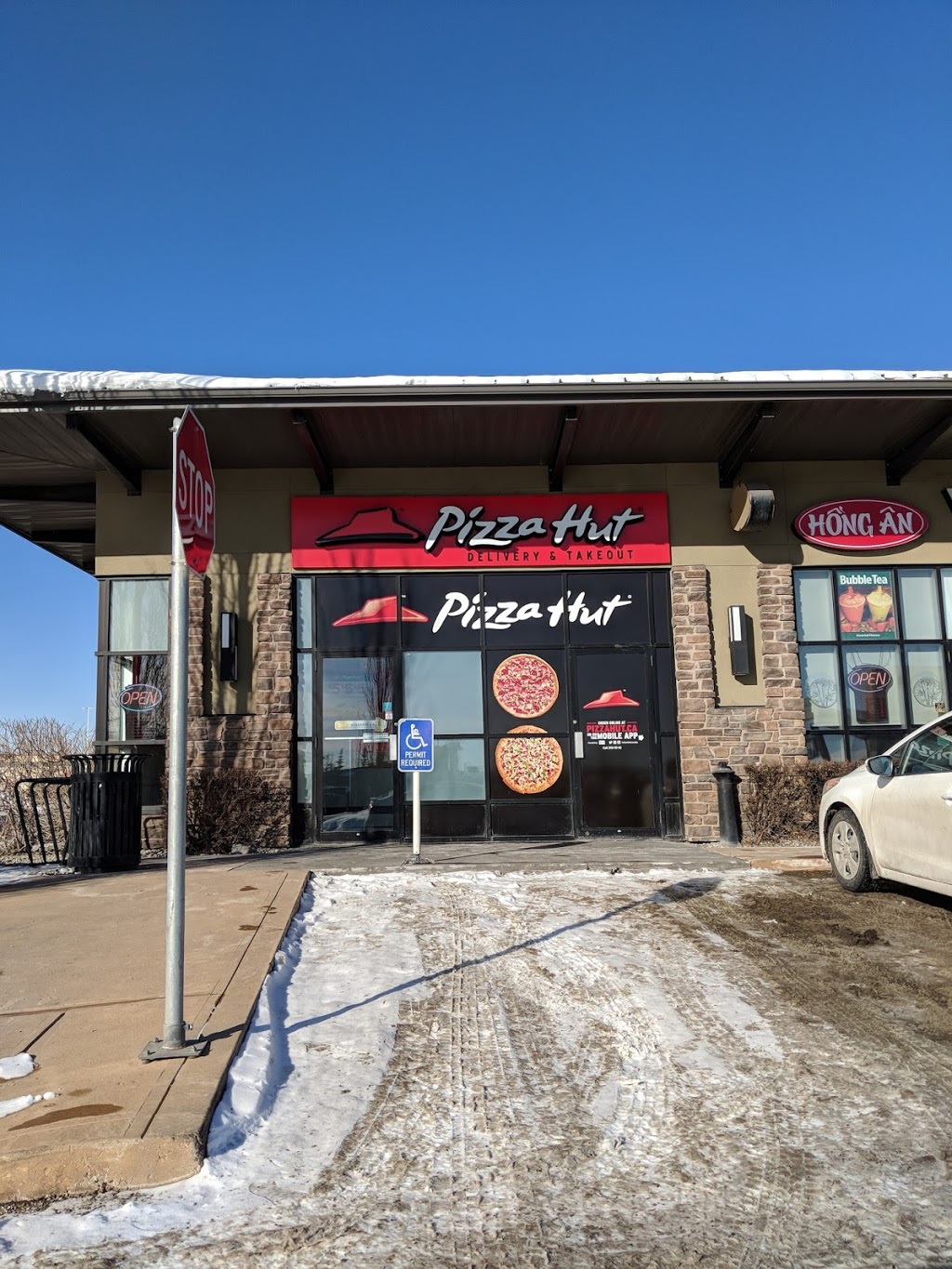 Pizza Hut | 234-4600 130 Ave SE, Calgary, AB T2Z 0C2, Canada | Phone: (403) 310-1010