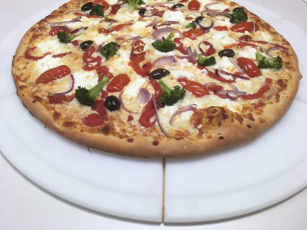 2 or 3 Pizza & Wings | 2382 Lake Shore Blvd W, Etobicoke, ON M8V 1C3, Canada | Phone: (416) 252-3411