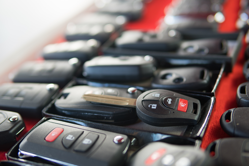 Etobicoke Auto Locksmith | 16 Newbridge Rd, Etobicoke, ON M8Z 2L7, Canada | Phone: (647) 576-2167