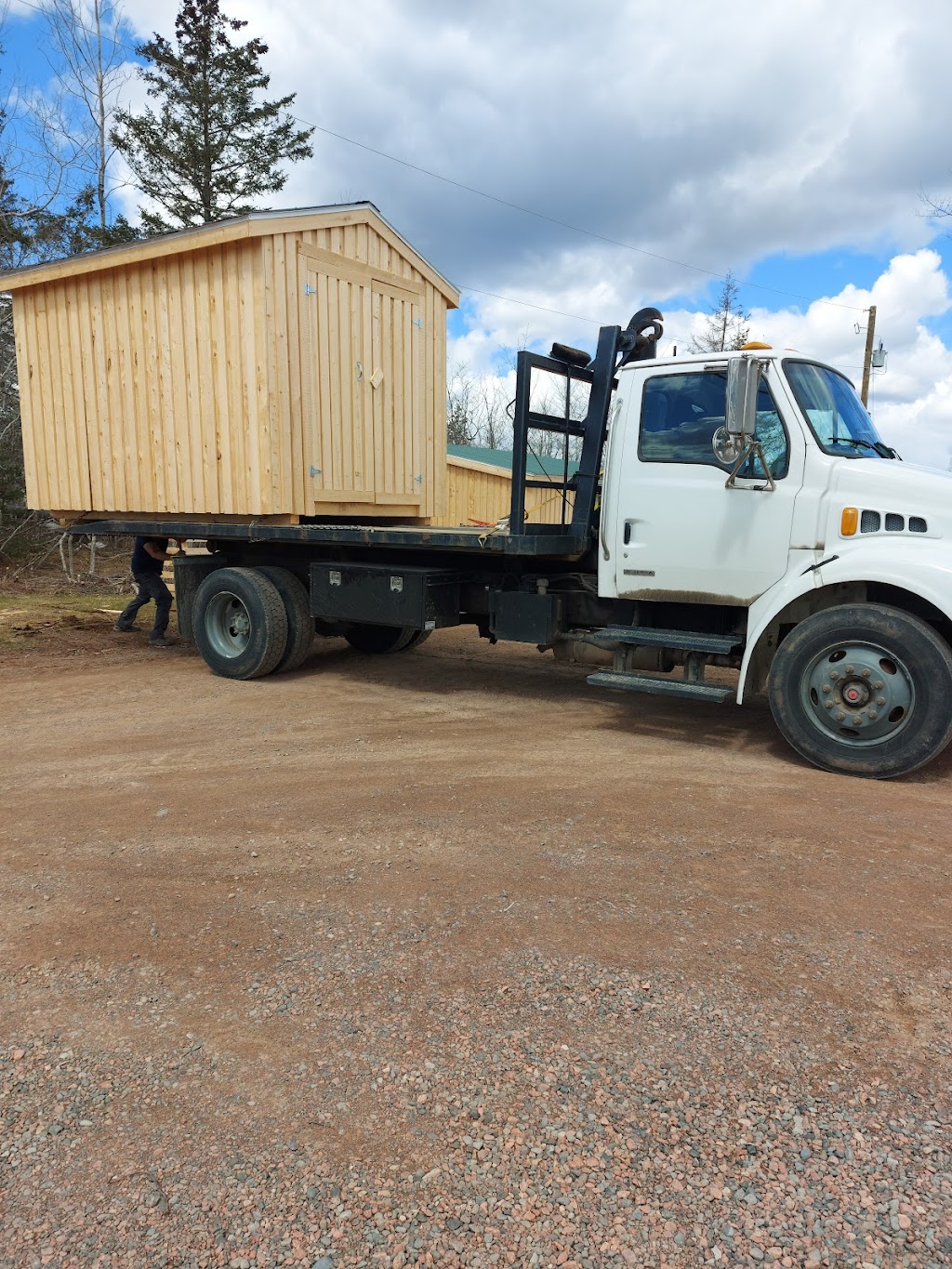 Eagle Ridge Trucking | 141 Glooscap Dr, Truro, NS B6L 0G4, Canada | Phone: (902) 956-8778