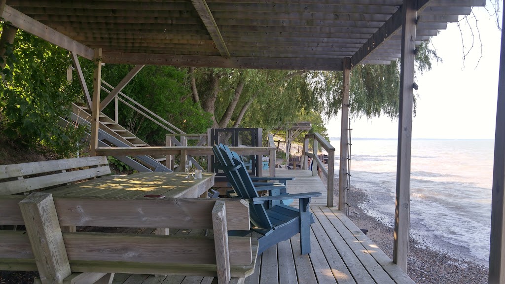 Brentwood on the Beach | 33937 Moore Ct, Zurich, ON N0M 2T0, Canada | Phone: (519) 236-7137
