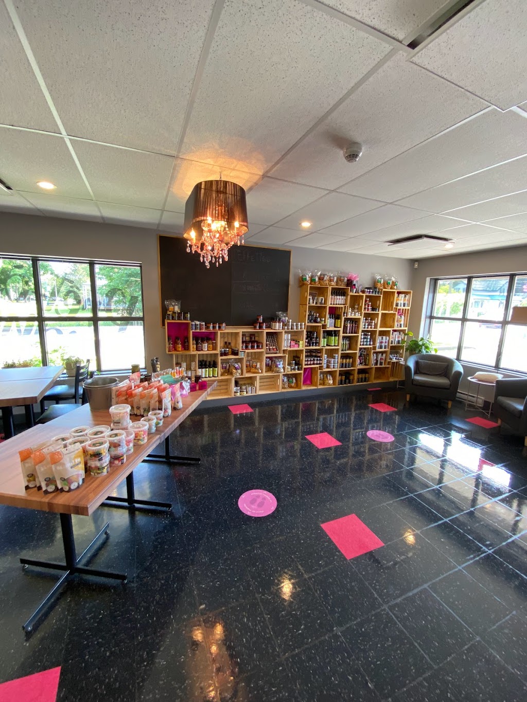 Les Cheffettes | 1867 A Chemin Ste Angélique, Saint-Lazare, QC J7T 2X3, Canada | Phone: (450) 218-2188