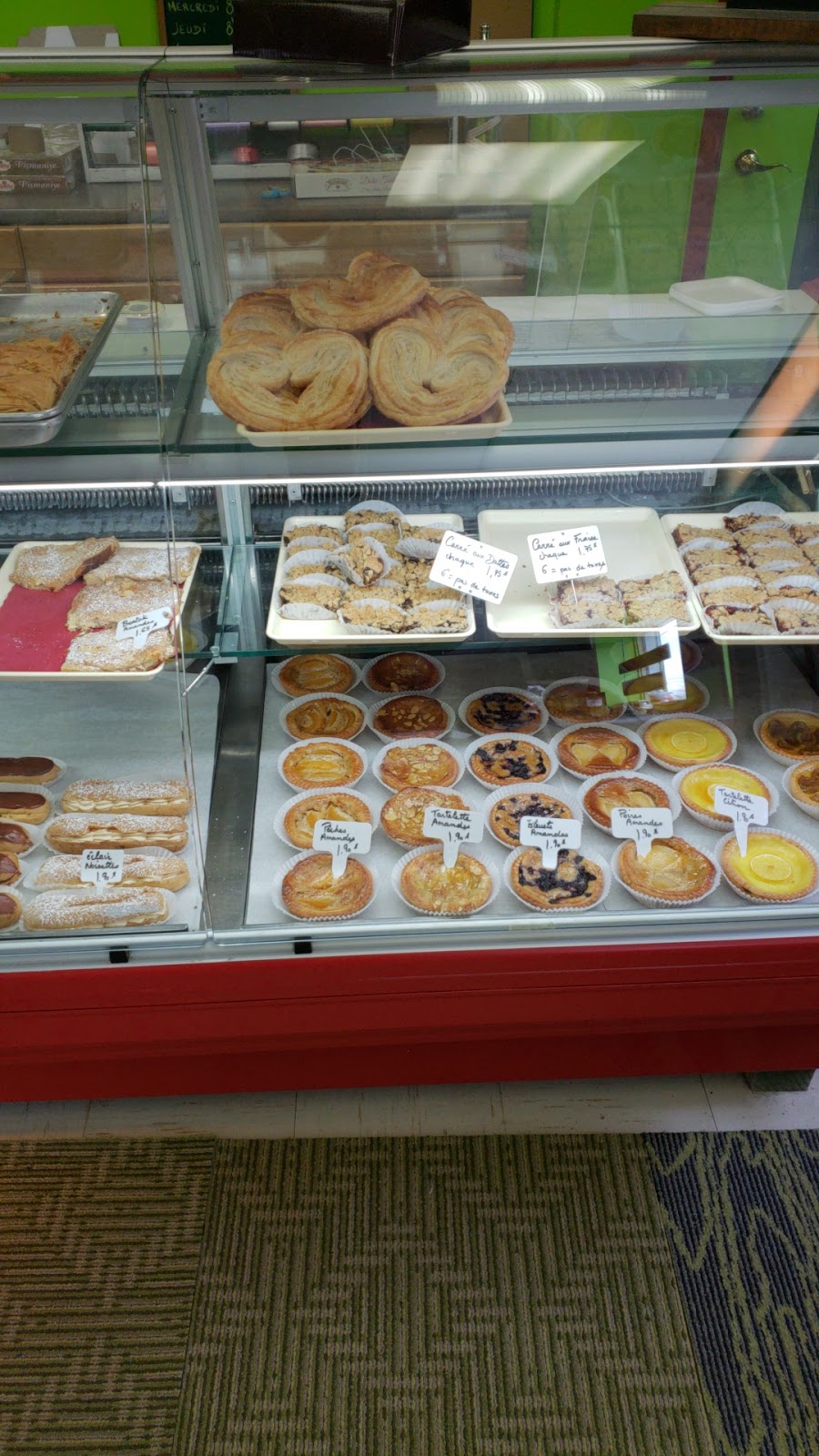 Boulangerie LARGOU | 186 Avenue St Jacques, Donnacona, QC G3M 2T7, Canada | Phone: (418) 285-5109