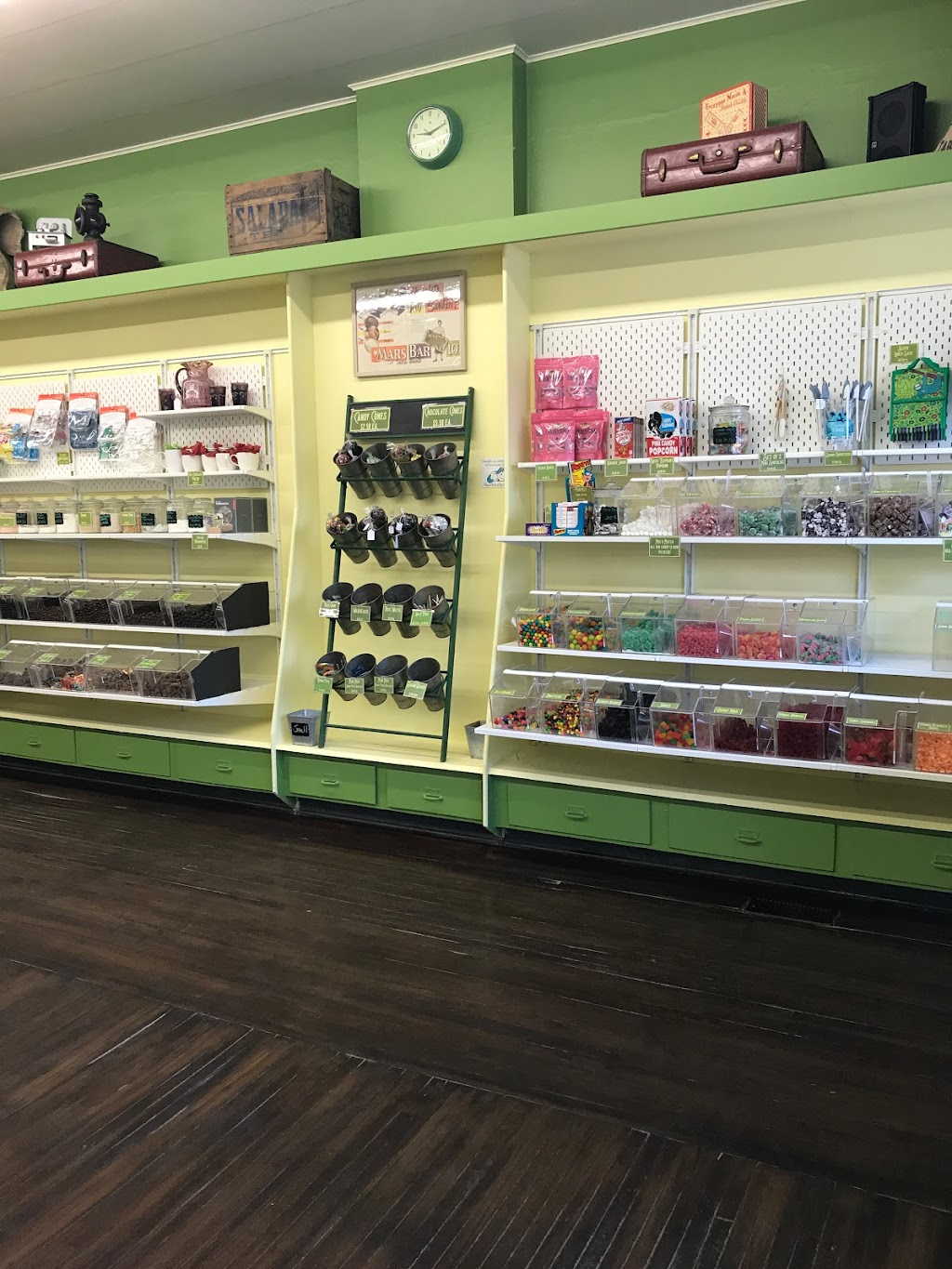 Oats and Honey Bulk Foods | 47 Durham St S, Madoc, ON K0K 2K0, Canada | Phone: (343) 472-1029