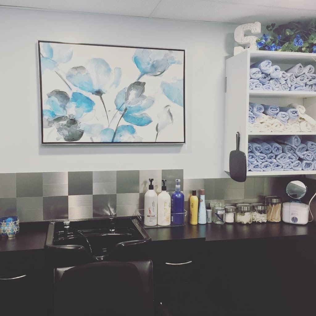 Hair by Sandy | 7743 Ronnie Crescent, Niagara Falls, ON L2G 7M1, Canada | Phone: (289) 296-1204