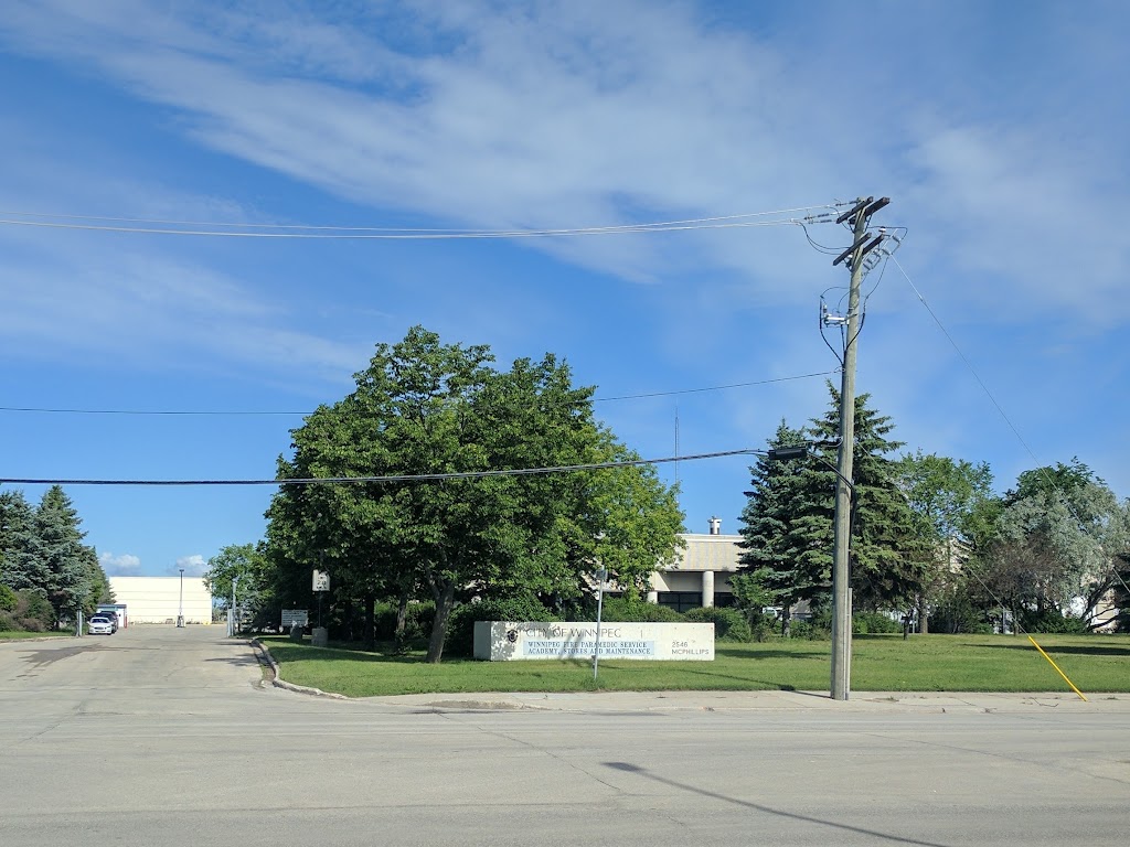Winnipeg Fire & Paramedic Svc | 2546 McPhillips St, Winnipeg, MB R2P 2T2, Canada | Phone: (204) 986-4632