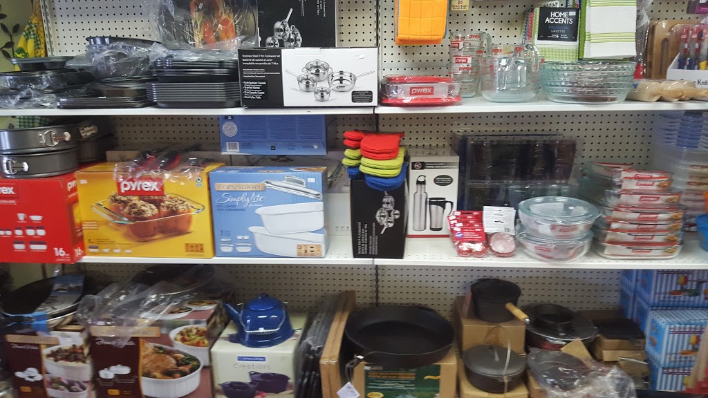 Lakeside Outlet | 189 Townline St, St Williams, ON N0E 1P0, Canada | Phone: (519) 900-1094