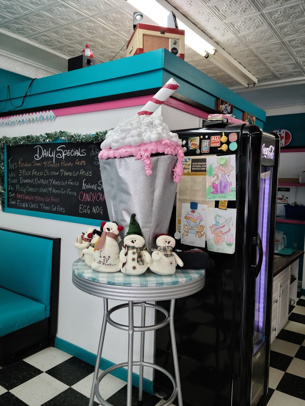 Jacs Burgers and Shakes | 668 King St, Bridgewater, NS B4V 1B4, Canada | Phone: (902) 523-5036