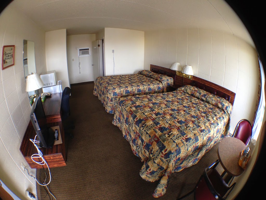 Aladdin Motel | 15425 111 Ave NW, Edmonton, AB T5M 2R5, Canada | Phone: (780) 484-0071