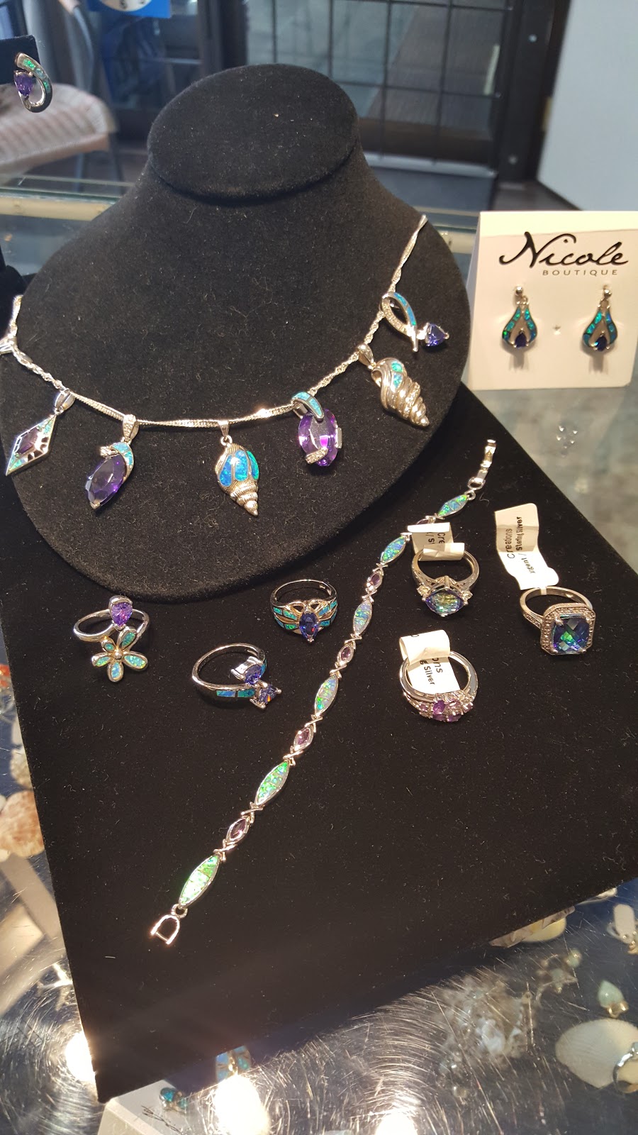 Bijouterie Savanah inc | 790 Rue Principale, Saint-Amable, QC J0L 1N0, Canada | Phone: (450) 649-0223