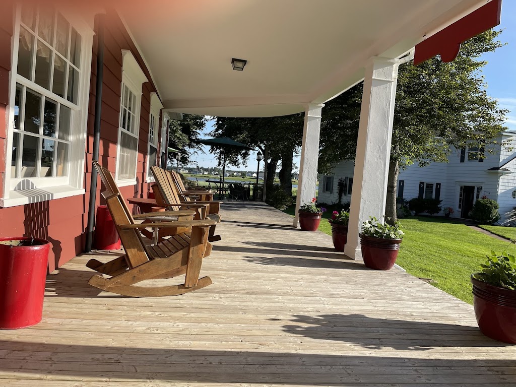 Shaws Hotel & Cottages | 99 Apple Tree Rd, Brackley Beach, PE C1E 0Z4, Canada | Phone: (902) 672-2022