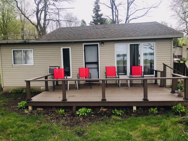 Walpole Island Riverfront Cottages & Waterway Tours | 1808 North, River Rd, Walpole Island, ON N8A 4K9, Canada | Phone: (519) 437-0982