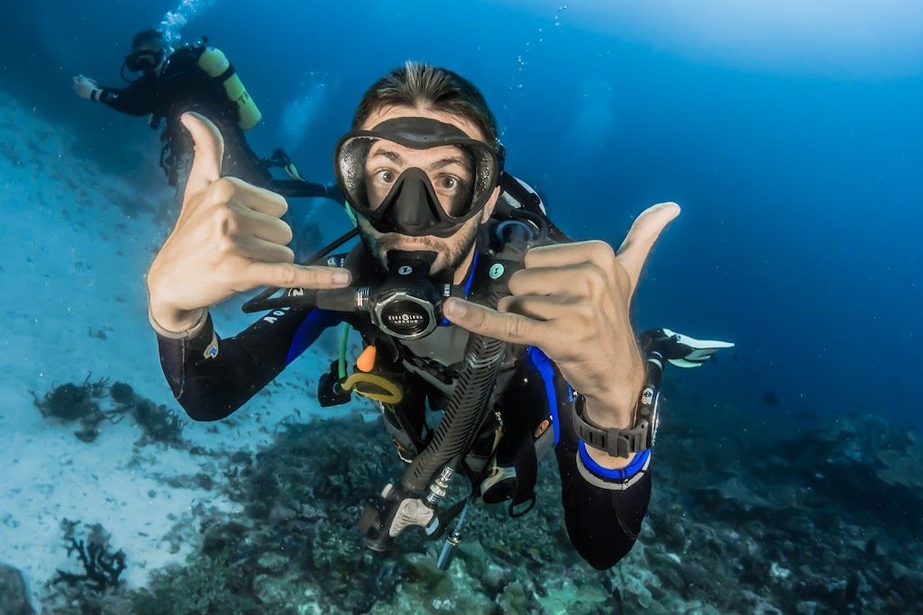 Scuba Diving Instructor | 107-5710 Teredo St - VO#2, Sechelt, BC V0N 3A0, Canada | Phone: (778) 989-8420